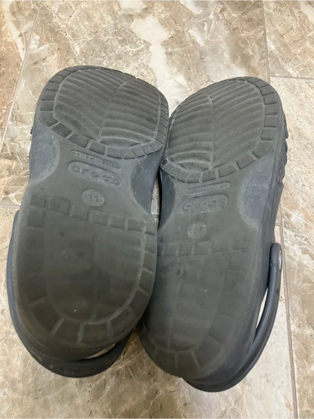 Baya Clogs Crocs